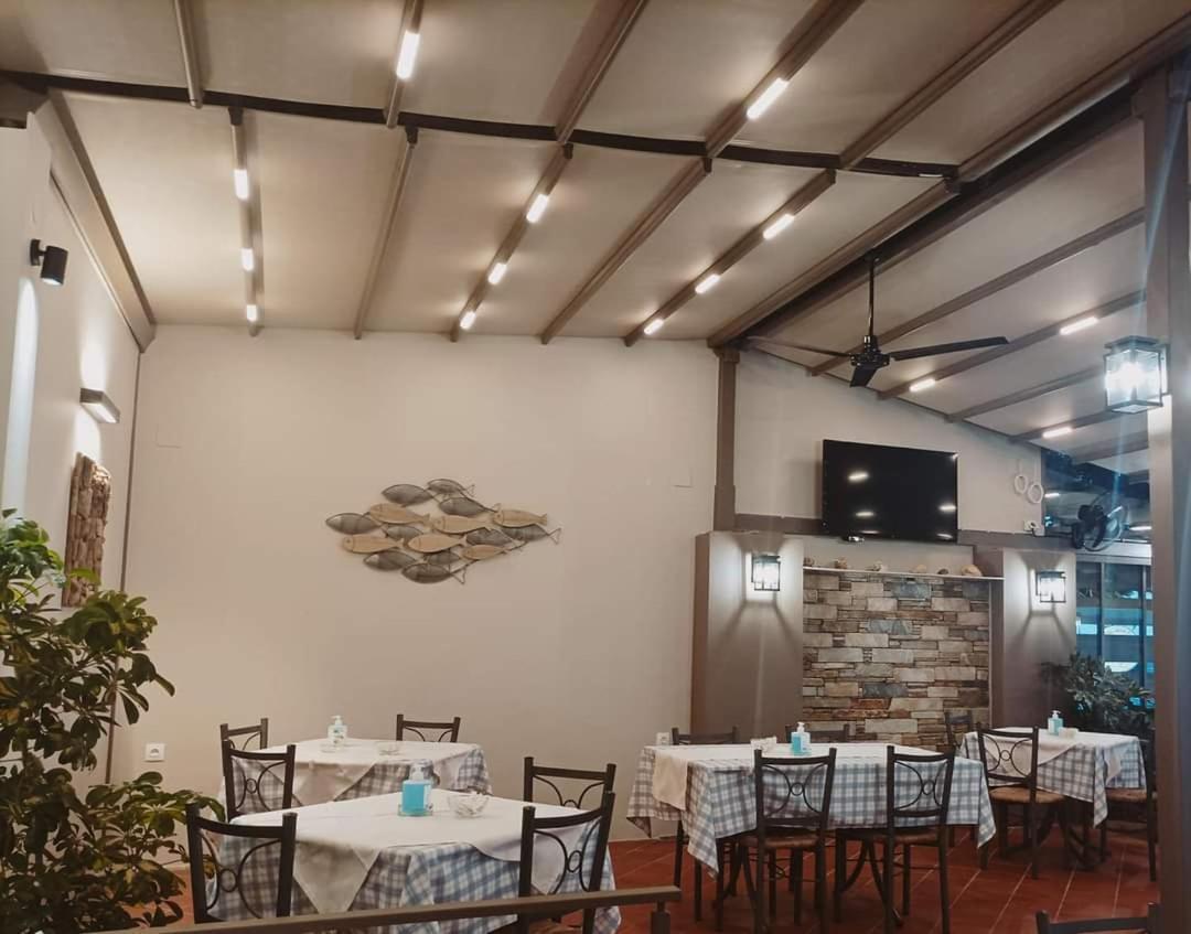 Ενοικιαζόμενα Δωμάτια "Pelion Plaza" Agios Ioannis  Екстер'єр фото