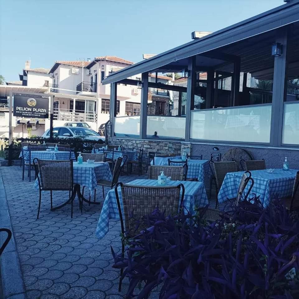 Ενοικιαζόμενα Δωμάτια "Pelion Plaza" Agios Ioannis  Екстер'єр фото