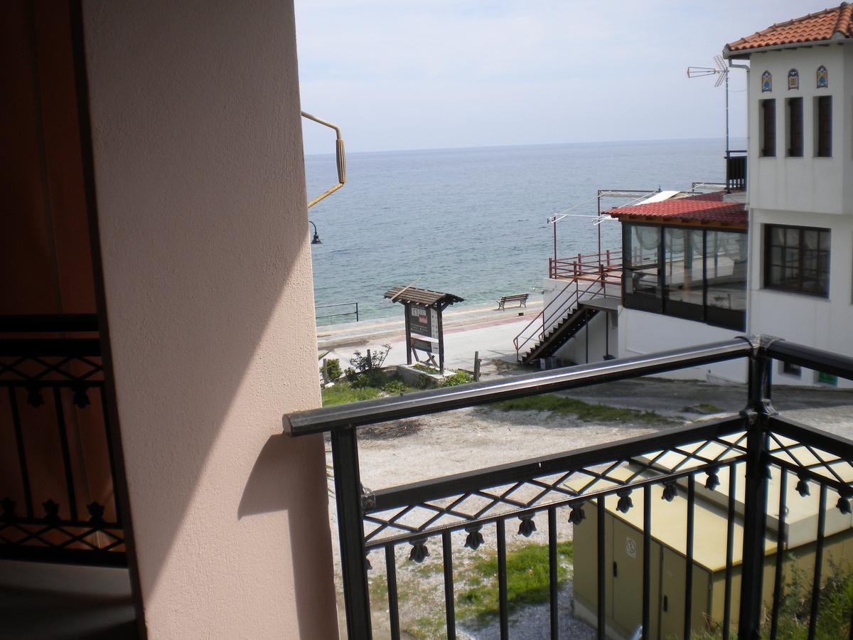Ενοικιαζόμενα Δωμάτια "Pelion Plaza" Agios Ioannis  Екстер'єр фото